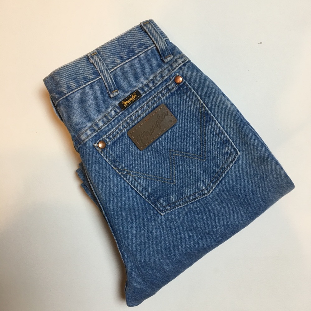NEW! High rise vintage wrangler denim jeans